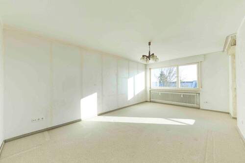 Wohnzimmer - Wohnen in der Natur: Etagenwohnung mit Gemeinschaftsgarten