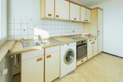 Küche_ - Etagenwohnung mit 55,00 m&sup2; in Plochingen zum Kaufen