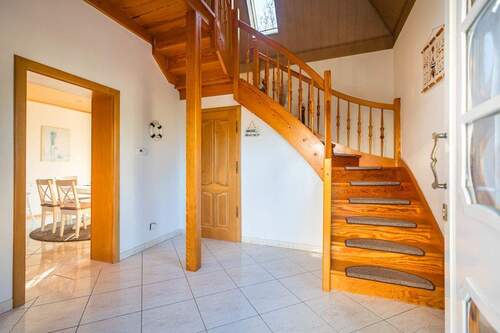 Eingangsbereich - 4 Zimmer Einfamilienhaus zum Kaufen in Buschvitz