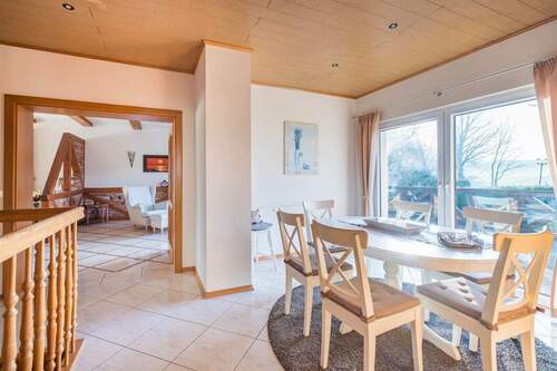 Essbereich - 4 Zimmer Einfamilienhaus in Buschvitz