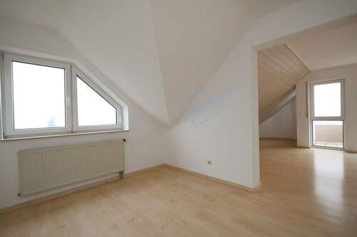 ESSBEREICH OG - 1 Zimmer Mehrfamilienhaus, Wohnhaus in Mühltal