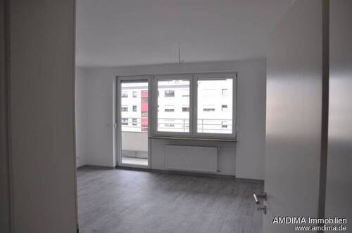 Wohnzimmer - Etagenwohnung mit 61,00 m&sup2; in Nürnberg zur Miete