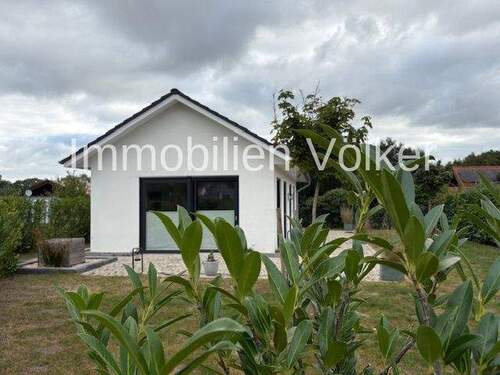 Ansicht - 2 Zimmer Mehrfamilienhaus, Wohnhaus in Lembruch