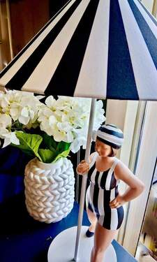 sofort frei - zu verkaufen - freie Mini Beletage - zauberhaft - Dielen Stuck - kleine Dachterrasse - bezugsfertig