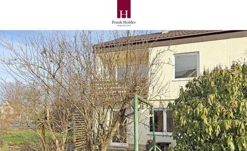 Hausansicht - Familienfreundliches Zuhause mit großzügigem Garten