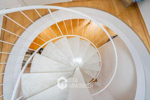 Flur - 2 Zimmer Etagenwohnung in Frankfurt am Main