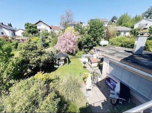 Gartenaussicht vom Balkon - 