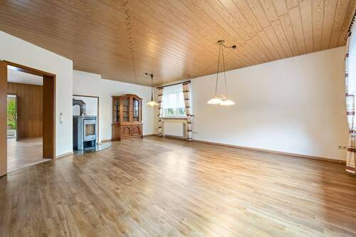 Wohn-/Esszimmer - 6 Zimmer Einfamilienhaus in Buchholz in der Nordheide / Dibbersen