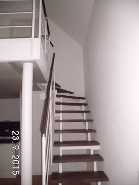 Treppenbeispiel ähnliches Objekt - Reihenendhaus mit 100,00 m² in Bielefeld zum Kaufen