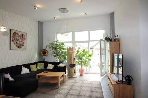 Wohnbereich - 4 Zimmer Etagenwohnung in Hainburg