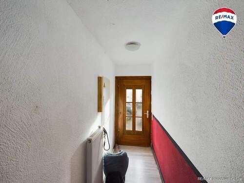 Flur - 7 Zimmer Reihenmittelhaus in Merzig / Merchingen