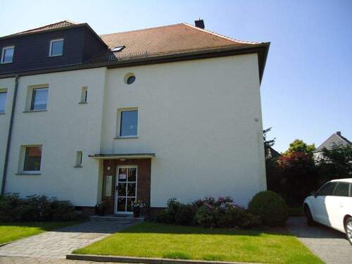 Hausansicht - Gemütliche 2-Raumwohnung in ruhiger Lage