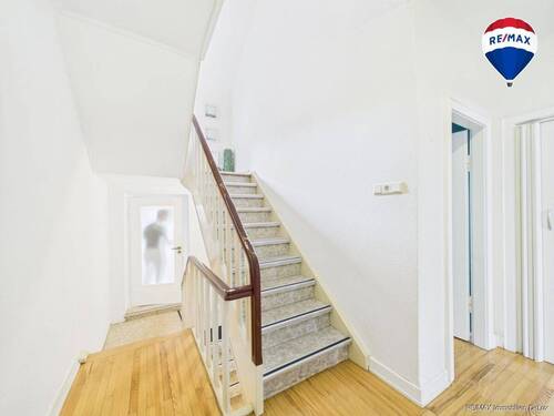 RE/MAX Immobilien DeLux Haus Dillingen - 