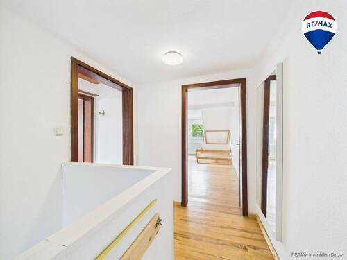 RE/MAX Immobilien DeLux Haus Dillingen - 