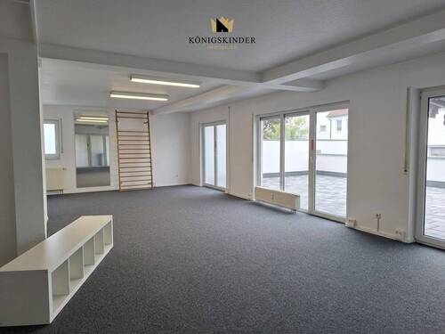 Trainingsraum - Büro in Leonberg