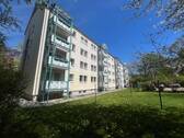 Hinteransicht.jpg - 3 Zimmer Etagenwohnung zur Miete in Zwickau