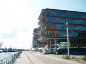 Ansicht - weiter Blick vom Balkon Hafen Elbe, repr. Büros provisionsfrei