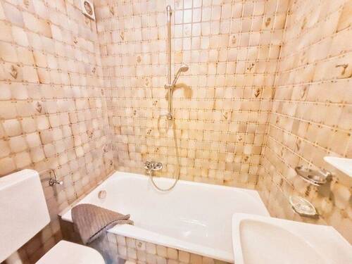 ... mit kleinem Bad ... - 