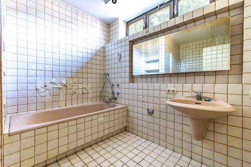 EFH Straubing Bad II - 