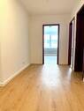 Eingangsbereich mit Blick in die Küche - 3 Zimmer Etagenwohnung zur Miete in Nürnberg