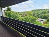 überdachter Balkon, nach Süden ausgerichtet - 