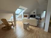 Dachstudio/Kinderzimmer mit eigener Toilette/Dusche - 