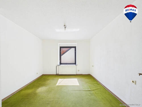 RE/MAX Immobilien DeLux Haus Losheim am See - Waldhölzbach - 