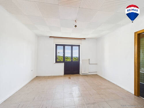 RE/MAX Immobilien DeLux Haus Losheim am See - Waldhölzbach - 