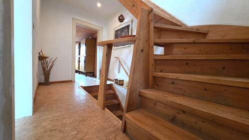 Treppenbereich OG - 3 Zimmer Reihenmittelhaus in Stuttgart