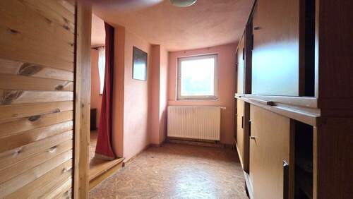 das halbe Zimmer OG - Reihenmittelhaus mit 93,00 m&sup2; in Stuttgart zum Kaufen