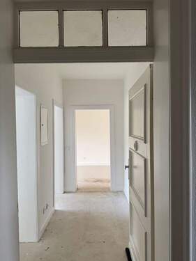 Diele - Etagenwohnung mit 66,30 m&sup2; in Essen zur Miete