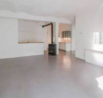 Gigantische Loftwohnung mit direktem Fluss-Zugang aufgeteilt in 3 Wohnungen in Blaustein