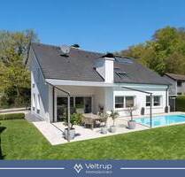 RUHE. RAUM. LEBENSQUALITÄT. GROSSZÜGIGES EINFAMILIENHAUS MIT POOL - Weßling
