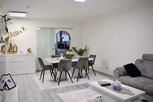 Wohn-und Esszimmer - Ein Zuhause mit Zukunft für Familien, Investoren und neue Lebenspläne