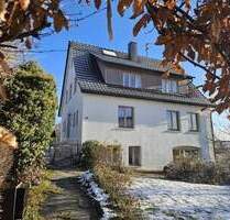 Wohnen in idyllischer Umgebung - 585.000,00&nbsp;EUR Kaufpreis, ca.&nbsp; 184,00&nbsp;m&sup2;&nbsp;Wohnfl&auml;che in Rosenfeld Leidringen (PLZ: 72348)