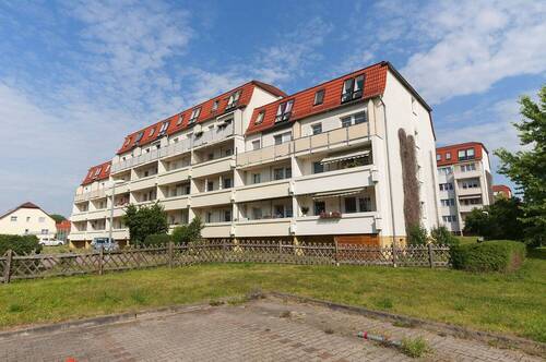 Außenansicht - 3 Zimmer Etagenwohnung in Merseburg