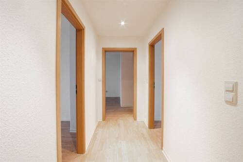 Flur - Etagenwohnung mit 59,60 m² in Chemnitz zur Miete
