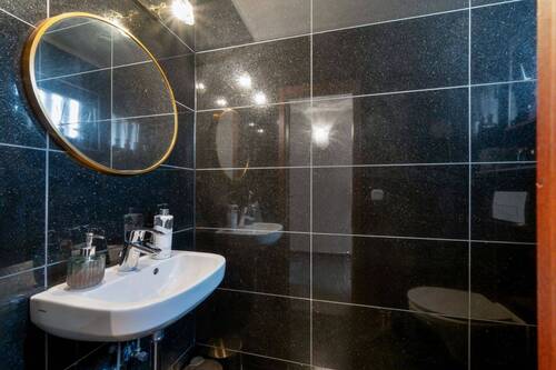 Gäste-WC - 6 Zimmer Reihenmittelhaus in Frankfurt am Main