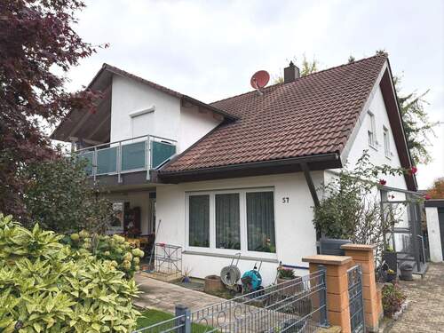 Hausansicht - 1 Zimmer Mehrfamilienhaus, Wohnhaus in Donzdorf