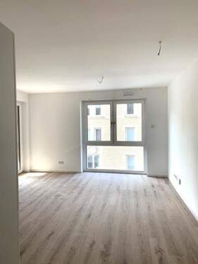 Küche Wohnen - 2 Zimmer Etagenwohnung in Nürnberg