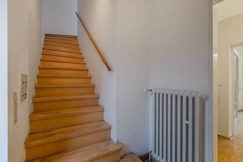 Treppe zum OG - 