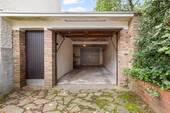 Garage - 