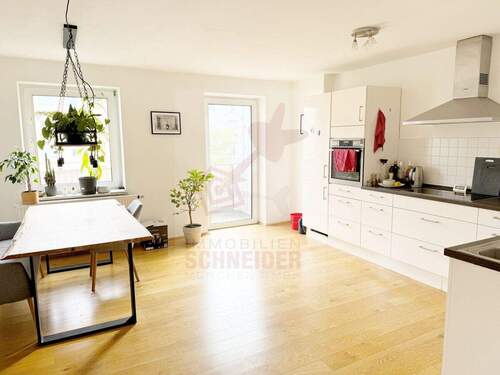 Wohnküche II - 4 Zimmer Etagenwohnung zum Kaufen in München