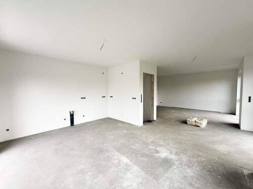 Wohn- und Esszimmer - 