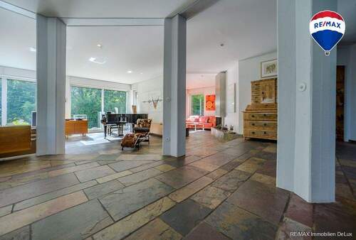 RE:MAXImmobilienDeLuxSaarlouisPicardWohnbereich 4 - 