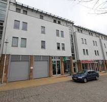 2 Zimmer-Wohnung mit Parkett und Balkon in der Schelfstadt zu mieten! - Schwerin