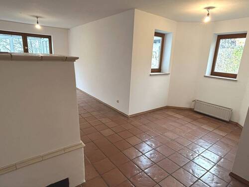 Kachelofen mit Eßecke - 