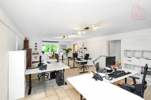 BB IMG_9728 - Büro mit 272,00 m&sup2; in Schwalbach zum Kaufen