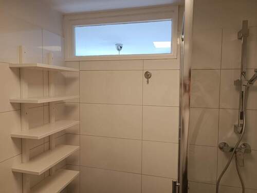 Bad mit Innenfenster.jpg - 