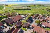 Luftbild - 4 Zimmer Einfamilienhaus zum Kaufen in Krummhörn / Pilsum